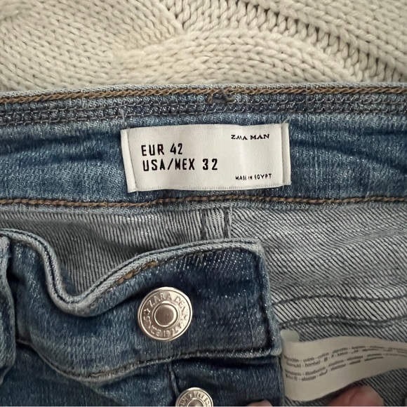 Zara Man Distressed Jeans Size 32 - Picture 4 of 4